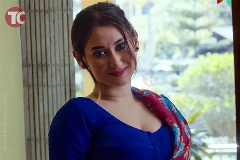 Sexy Kamwali Porn Videos .